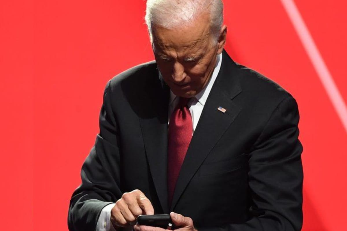 Biden signs TikTok ban